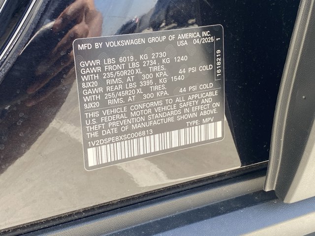 Vehicle image 15 of 17