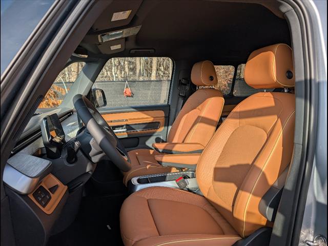 Vehicle image 42 of 58
