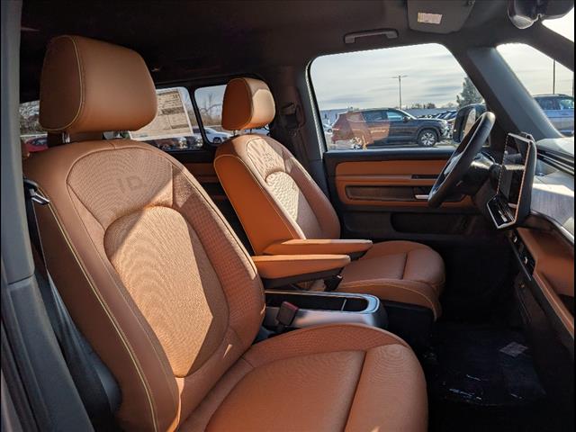 Vehicle image 15 of 58
