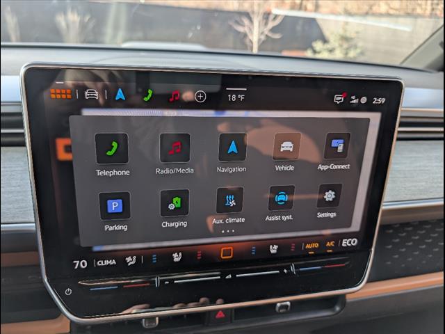 Vehicle image 54 of 58