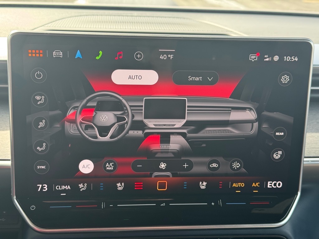 Vehicle image 41 of 48