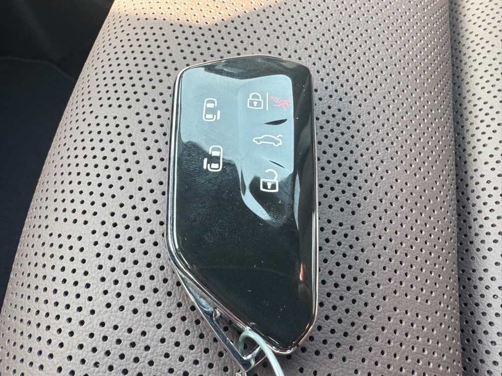 Vehicle image 48 of 48
