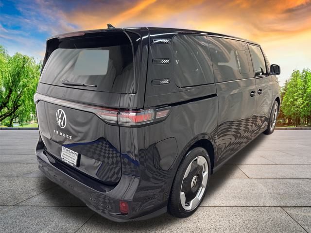 2025 Volkswagen ID. Buzz Pro S Image 6 of 40