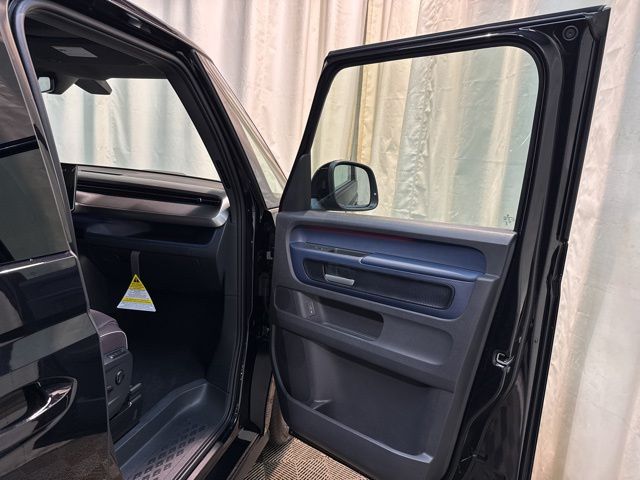 2025 Volkswagen ID. Buzz Pro S Image 33 of 40