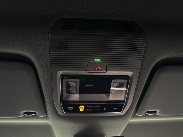 2025 Volkswagen ID. Buzz Pro S Image 24 of 40