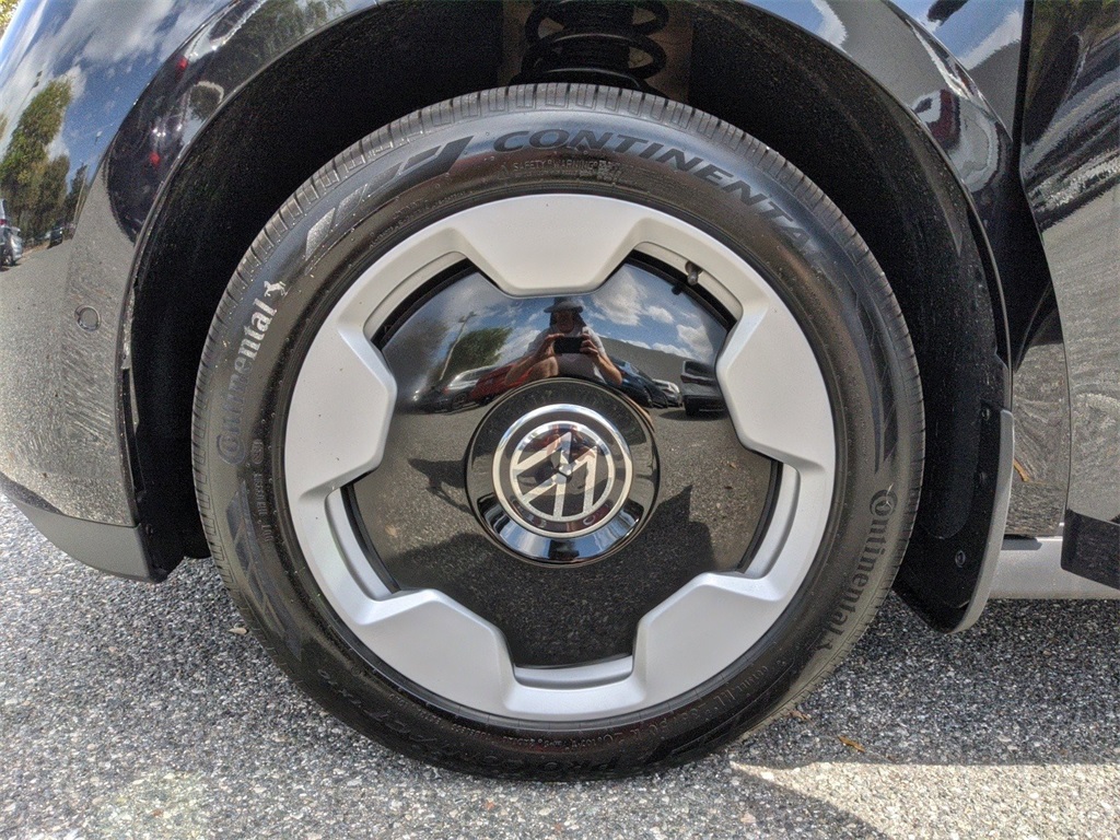 2025 Volkswagen ID. Buzz Pro S Image 43 of 44