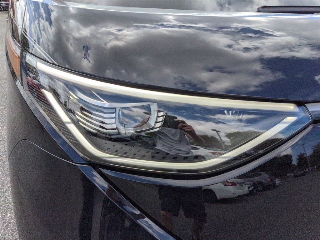 2025 Volkswagen ID. Buzz Pro S Image 13 of 44