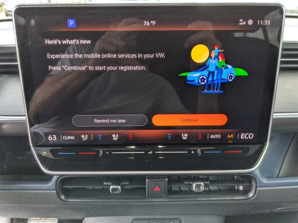 2025 Volkswagen ID. Buzz Pro S Image 30 of 44