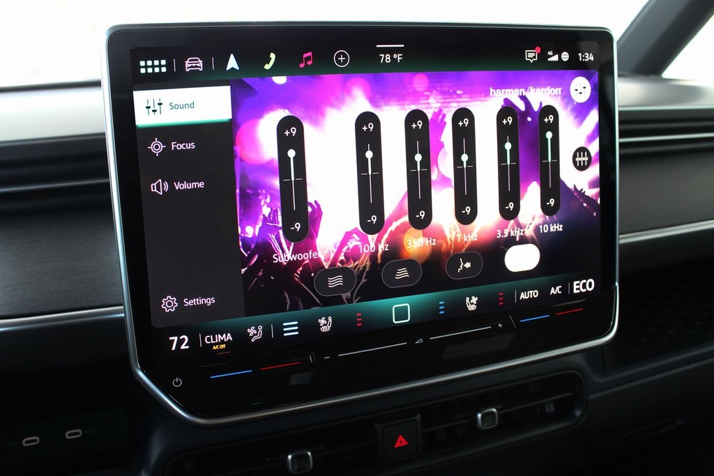 2025 Volkswagen ID. Buzz Pro S Image 40 of 79