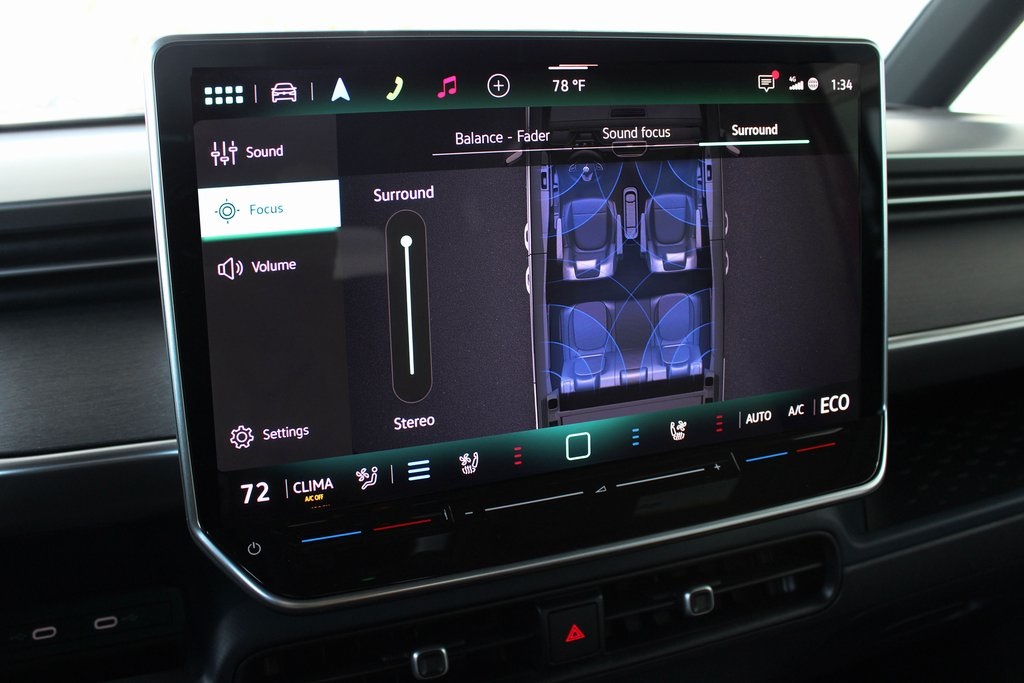 2025 Volkswagen ID. Buzz Pro S Image 41 of 79