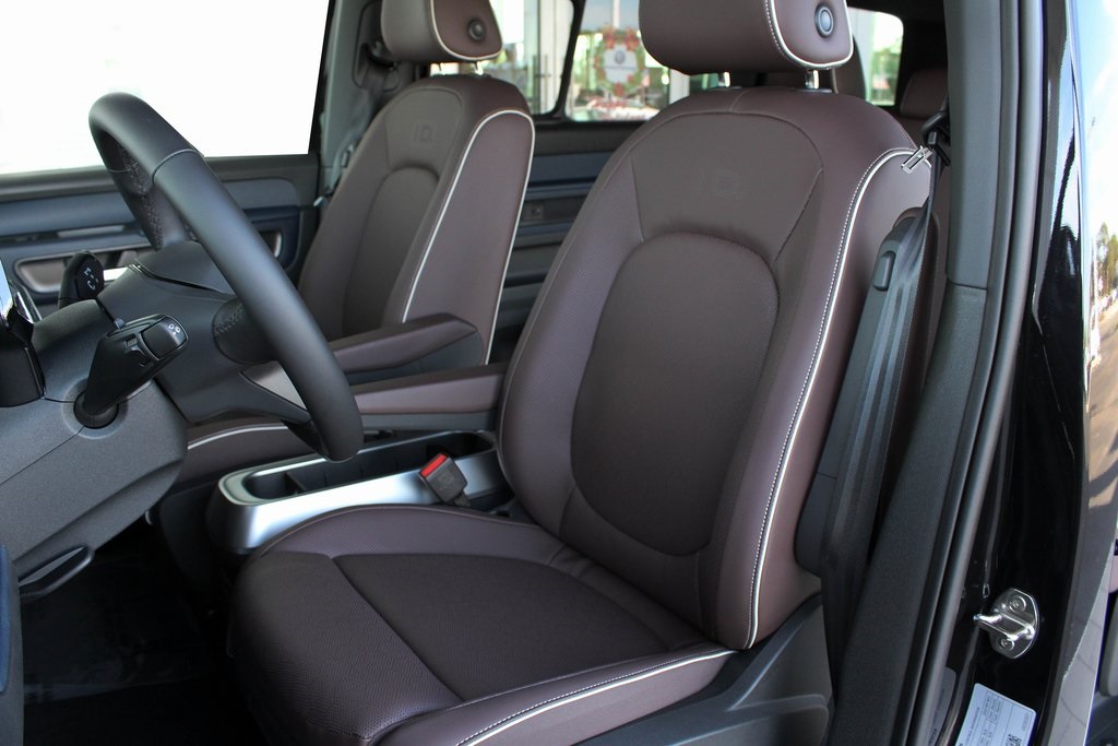 2025 Volkswagen ID. Buzz Pro S Image 18 of 79