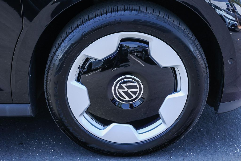 2025 Volkswagen ID. Buzz Pro S Image 19 of 45