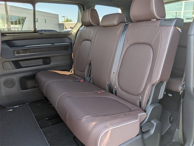2025 Volkswagen ID. Buzz Pro S Image 14 of 40