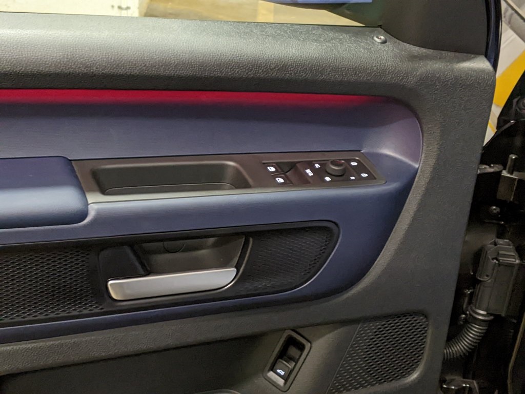 2025 Volkswagen ID. Buzz Pro S Image 21 of 32