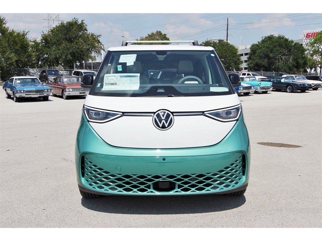 2025 Volkswagen ID. Buzz Pro S Image 2 of 34
