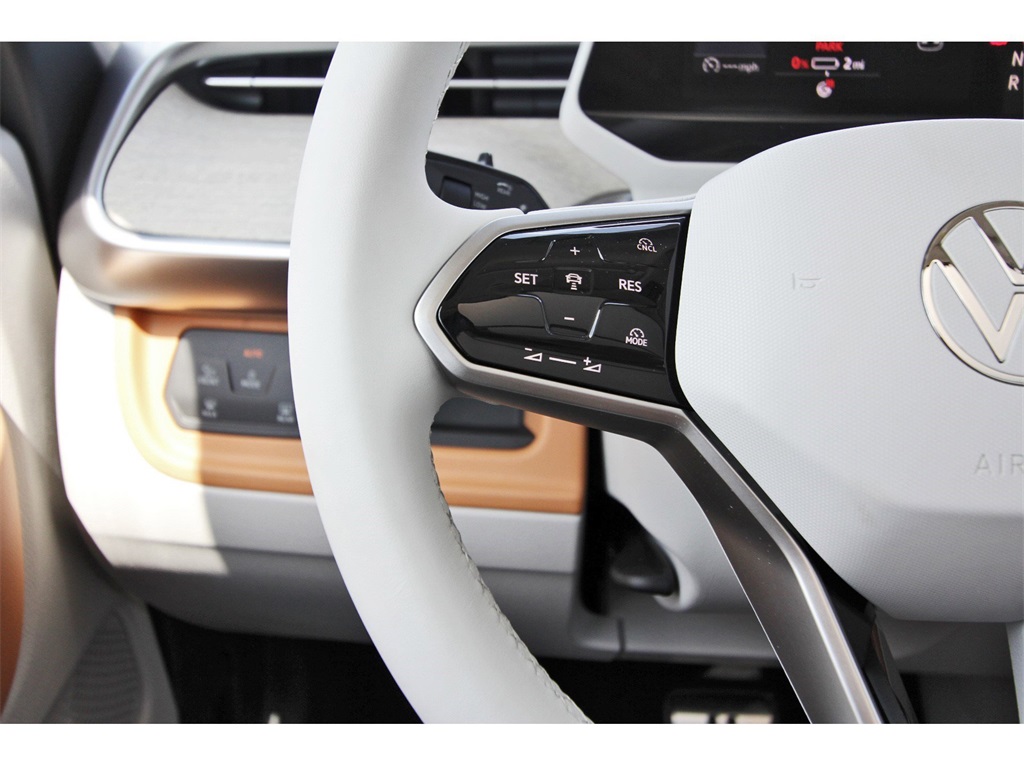 2025 Volkswagen ID. Buzz Pro S Image 19 of 34