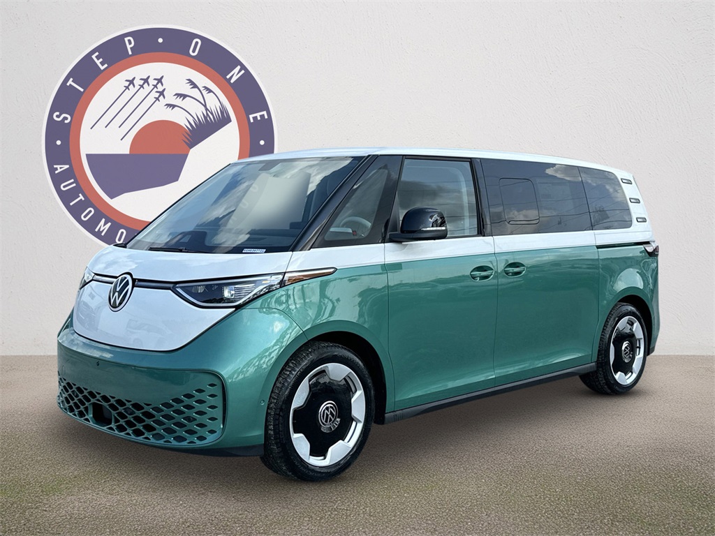 2025 Volkswagen ID. Buzz Pro S Image 2 of 33