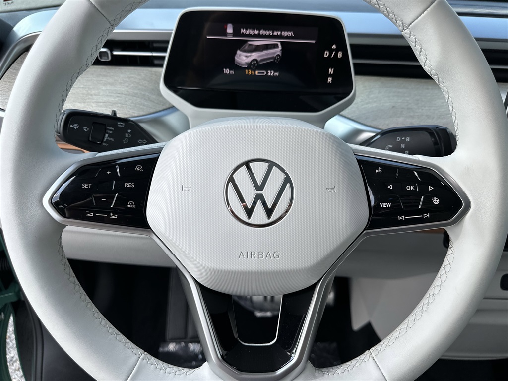 2025 Volkswagen ID. Buzz Pro S Image 21 of 33