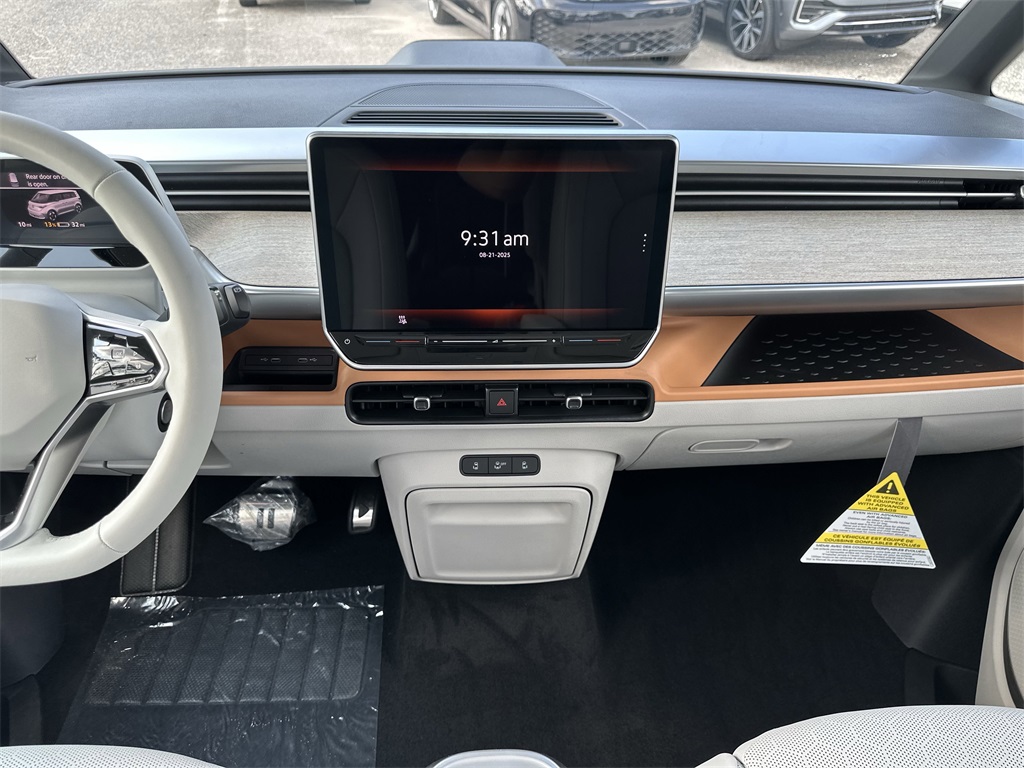 2025 Volkswagen ID. Buzz Pro S Image 20 of 33