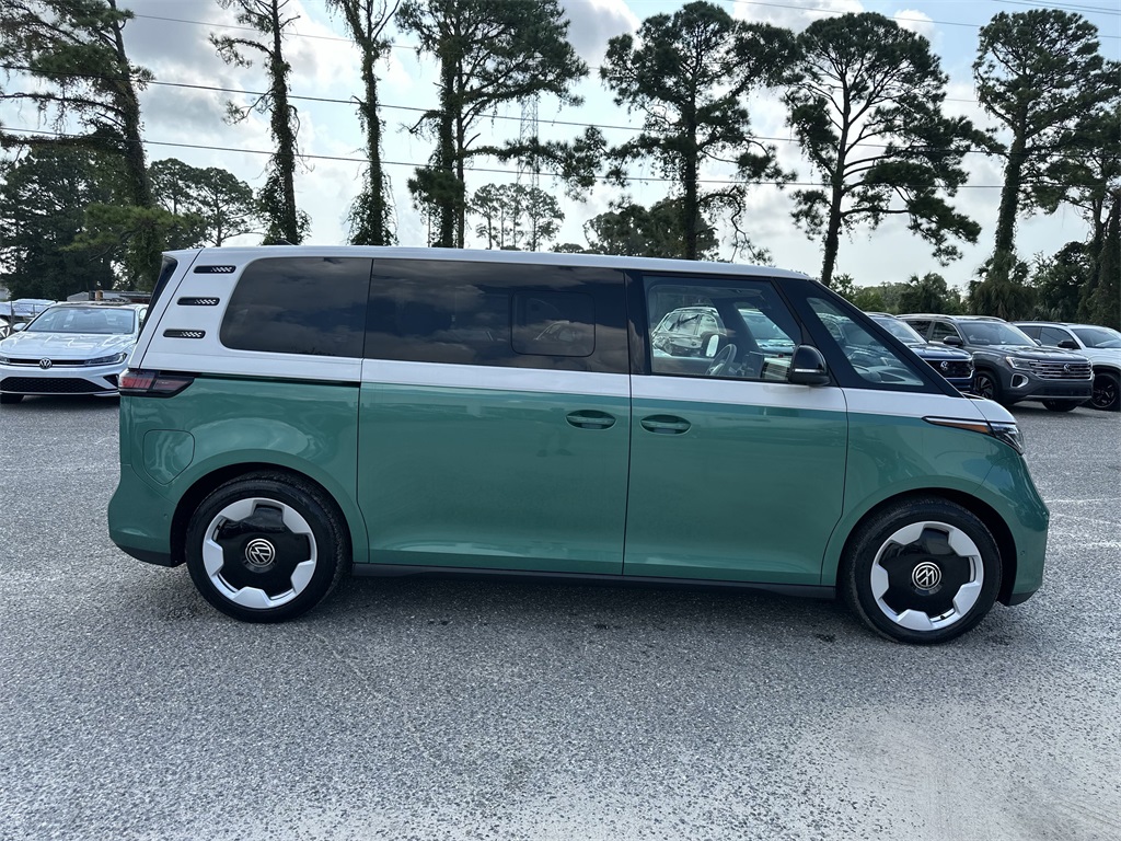 2025 Volkswagen ID. Buzz Pro S Image 4 of 33