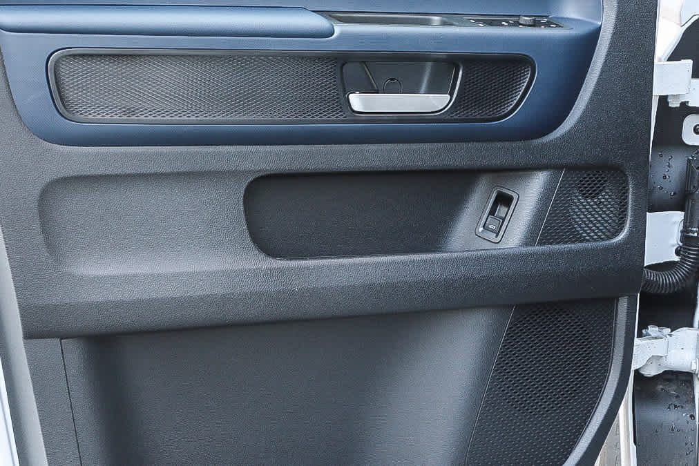 2025 Volkswagen ID. Buzz Pro S Image 38 of 41