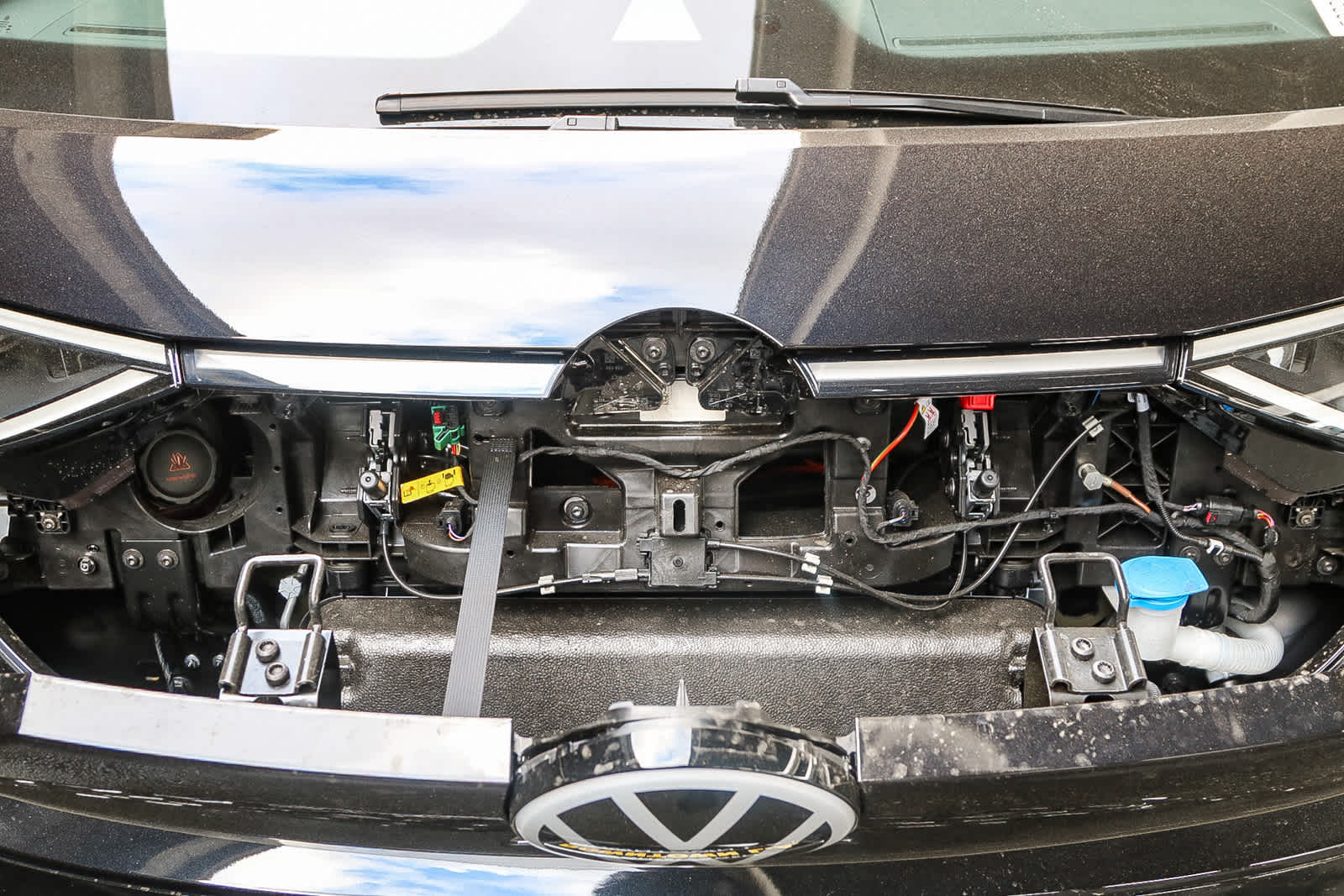 2025 Volkswagen ID. Buzz Pro S Image 13 of 41