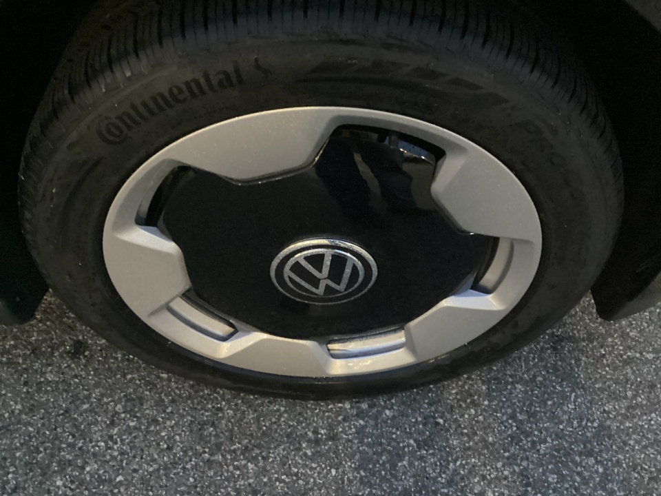 2025 Volkswagen ID. Buzz Pro S Image 11 of 34