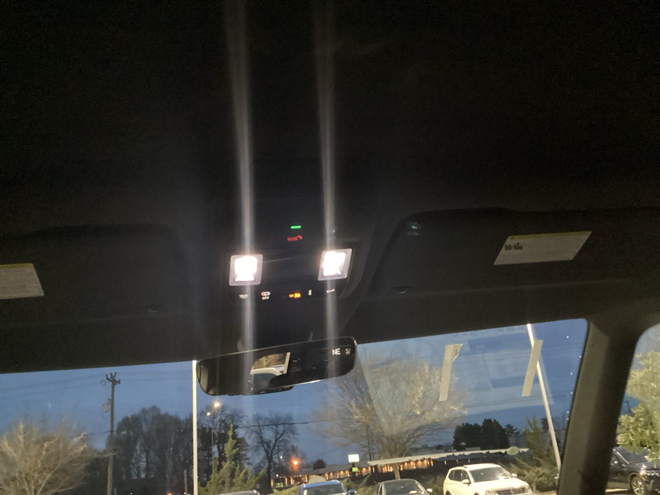 2025 Volkswagen ID. Buzz Pro S Image 33 of 34