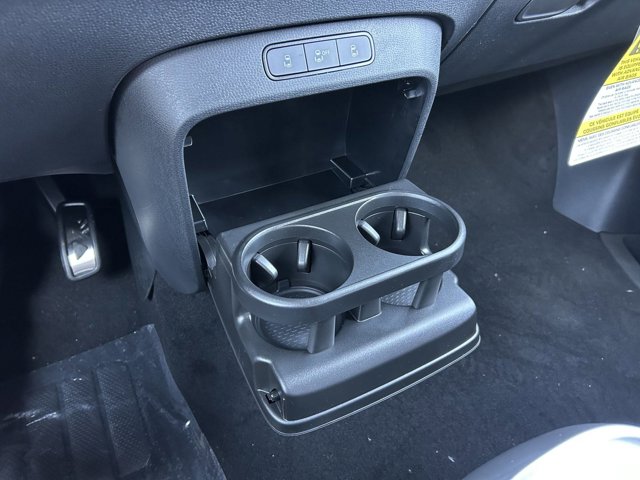 2025 Volkswagen ID. Buzz Pro S Image 16 of 17