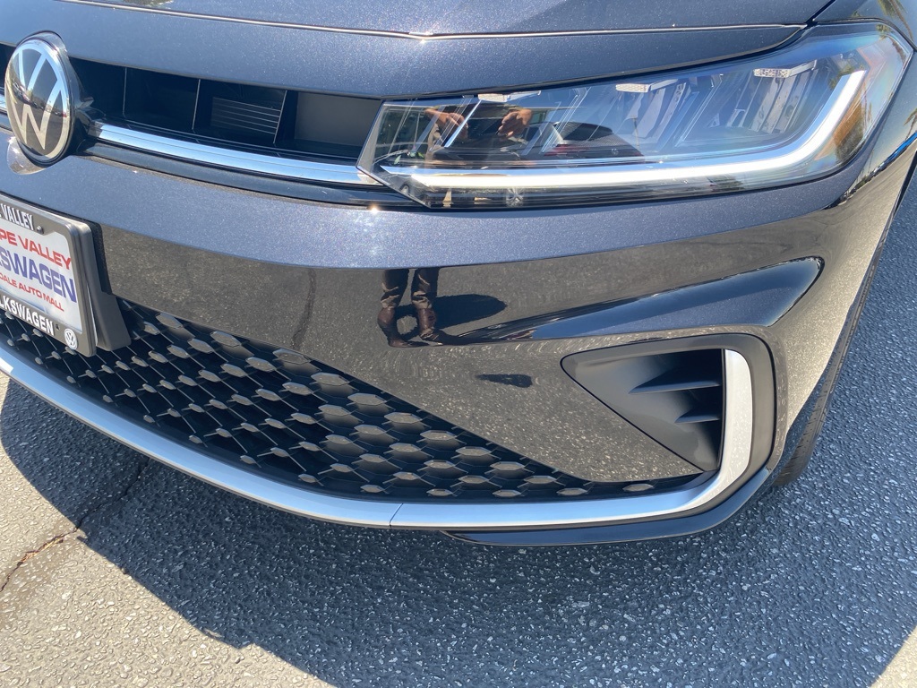 Vehicle image 30 of 31