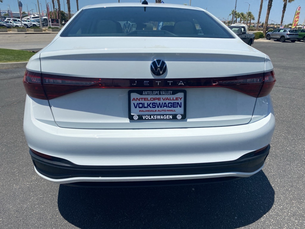 Vehicle image 6 of 31