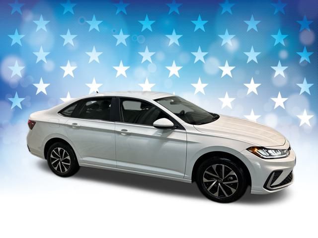 Vehicle image 3 of 40