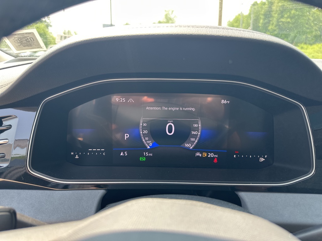 Vehicle image 9 of 17