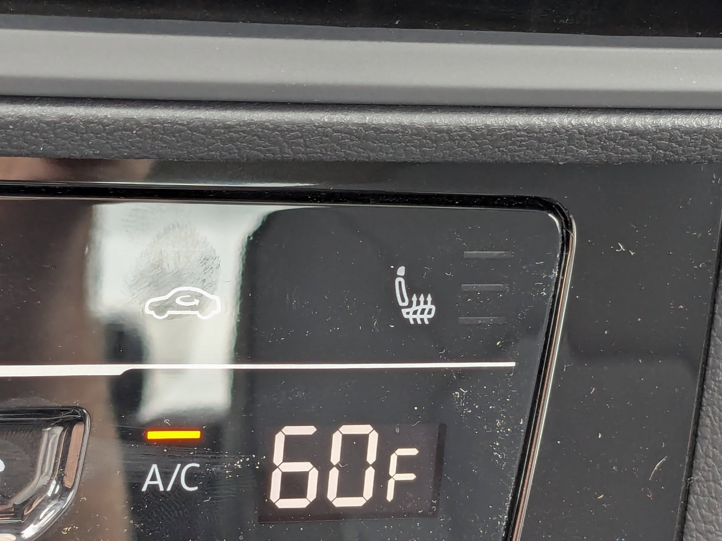 Vehicle image 24 of 34