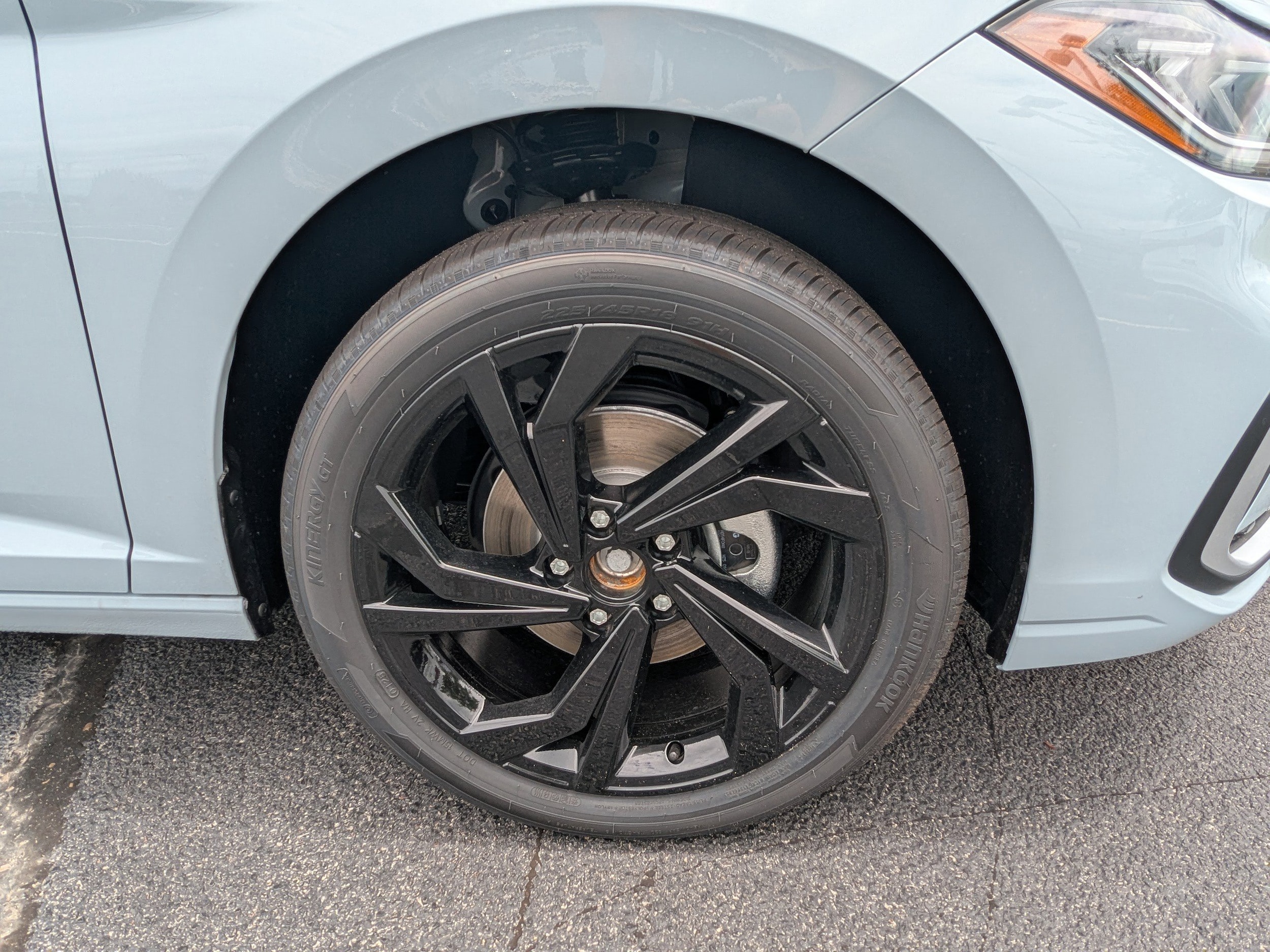 Vehicle image 12 of 34