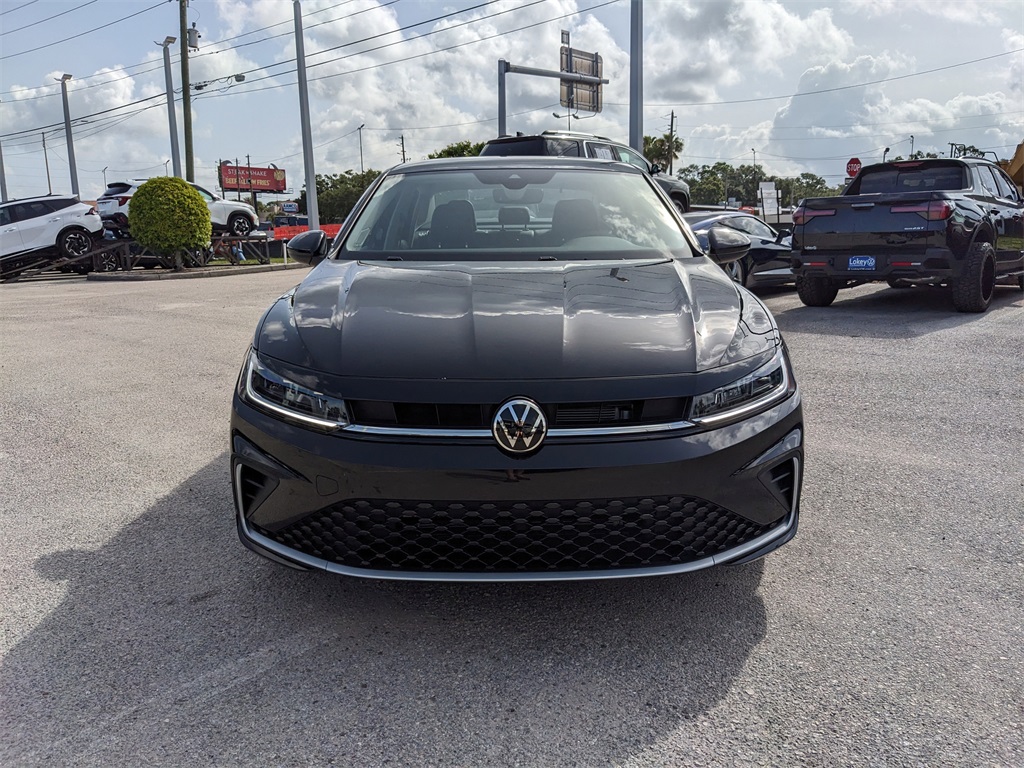 Vehicle image 3 of 29