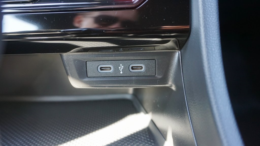 2025 Volkswagen Jetta Sport Image 14 of 16