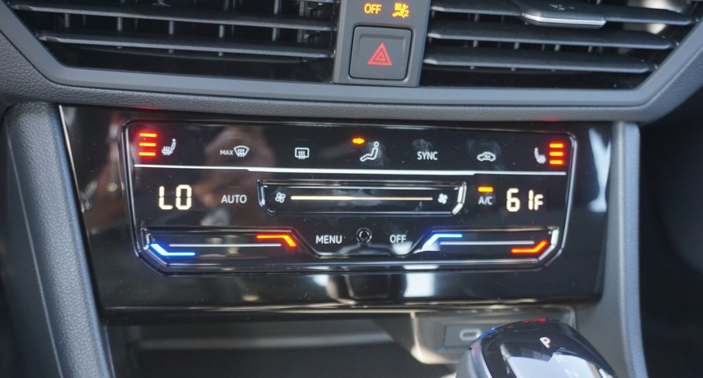 2025 Volkswagen Jetta Sport Image 16 of 16