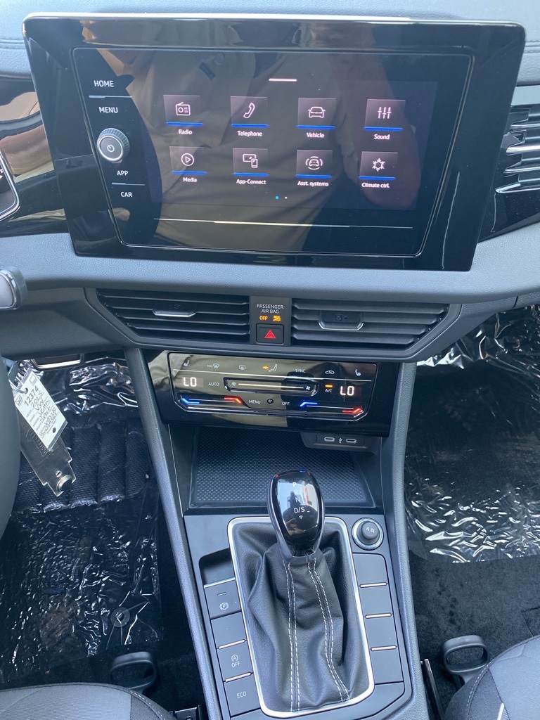 Vehicle image 29 of 31