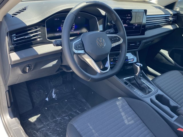 Vehicle image 12 of 17