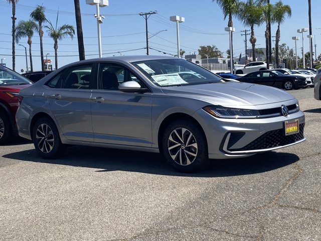 Vehicle image 3 of 17