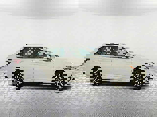 Vehicle image 3 of 30