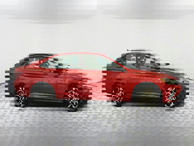 Vehicle image 3 of 31