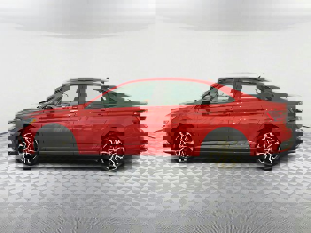 Vehicle image 6 of 31