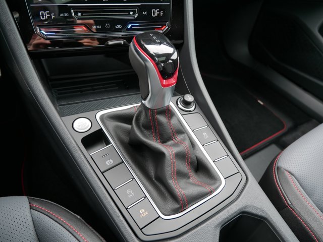 2025 Volkswagen Jetta GLI Autobahn Image 9 of 12