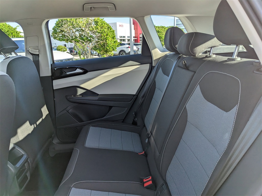 Vehicle image 12 of 29