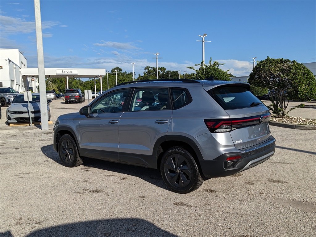 Vehicle image 8 of 29