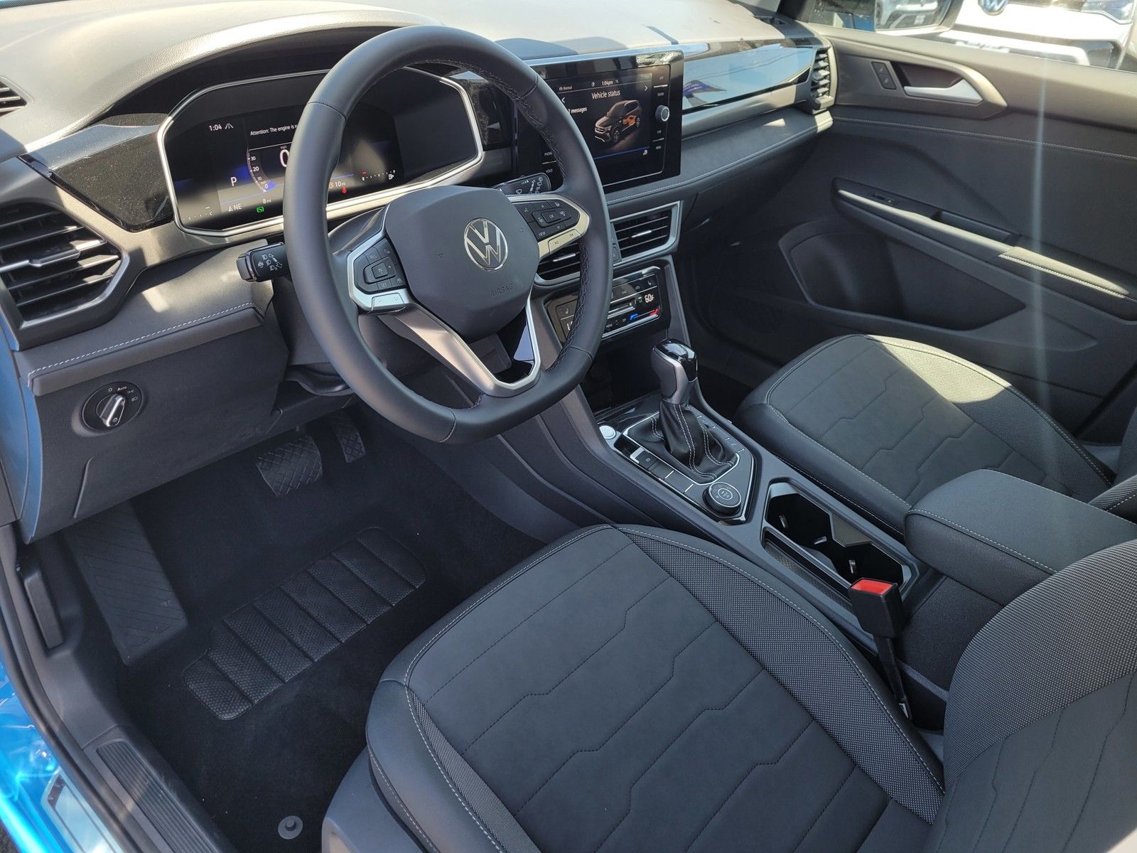 Vehicle image 16 of 17