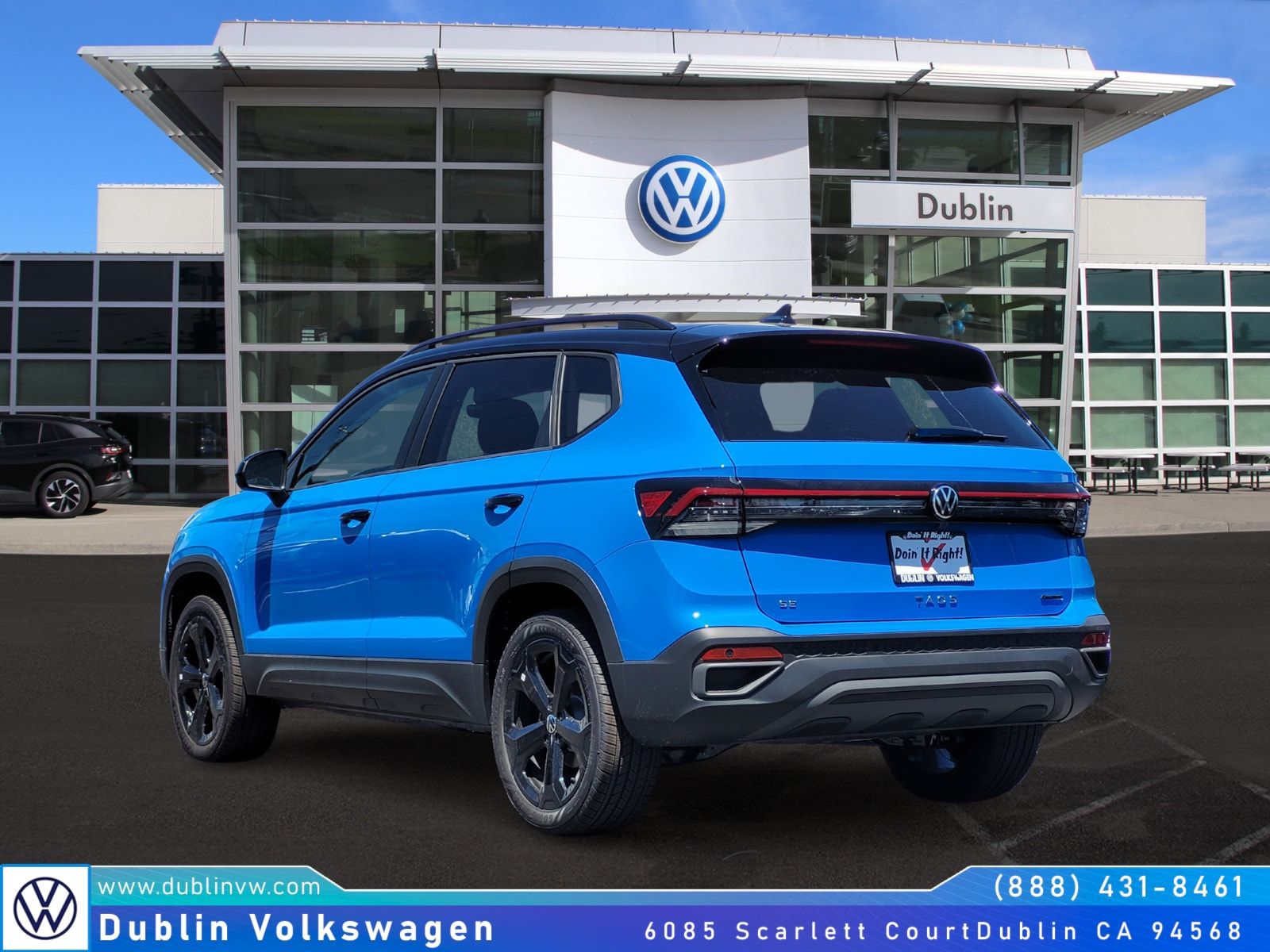 Vehicle image 7 of 17