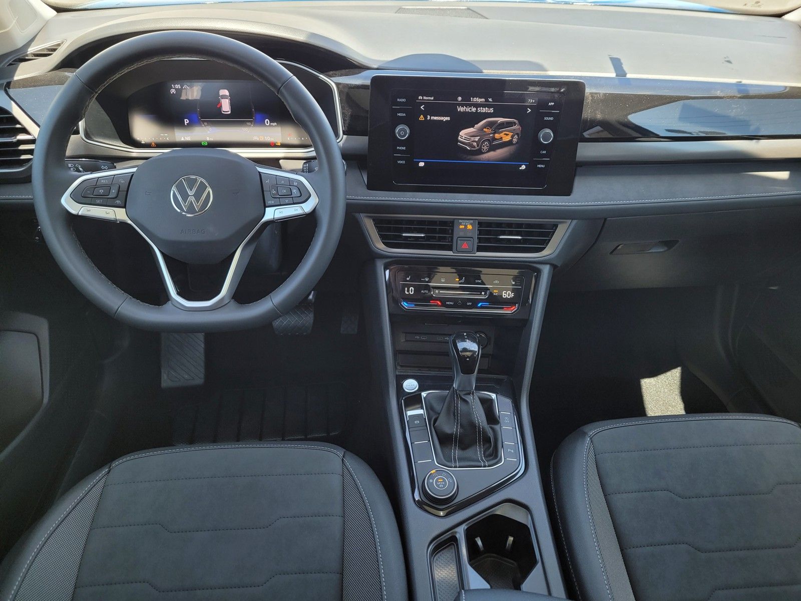 Vehicle image 11 of 17
